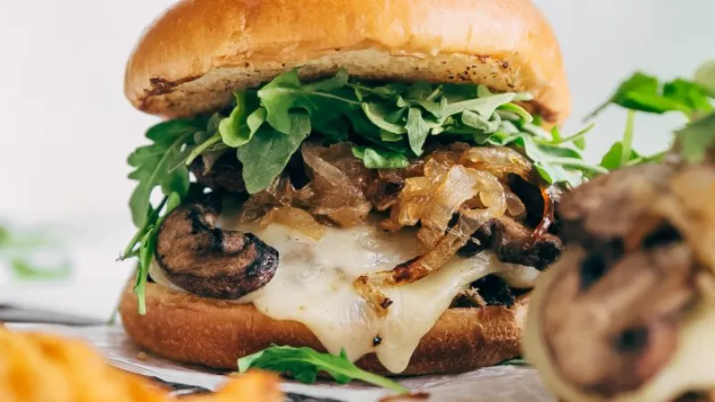 Hardees Mushroom Swiss Burger Recipe