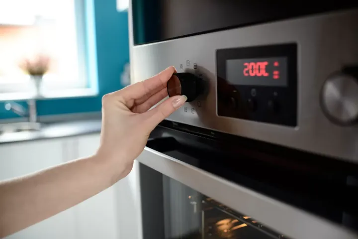 Best Self Cleaning Ovens
